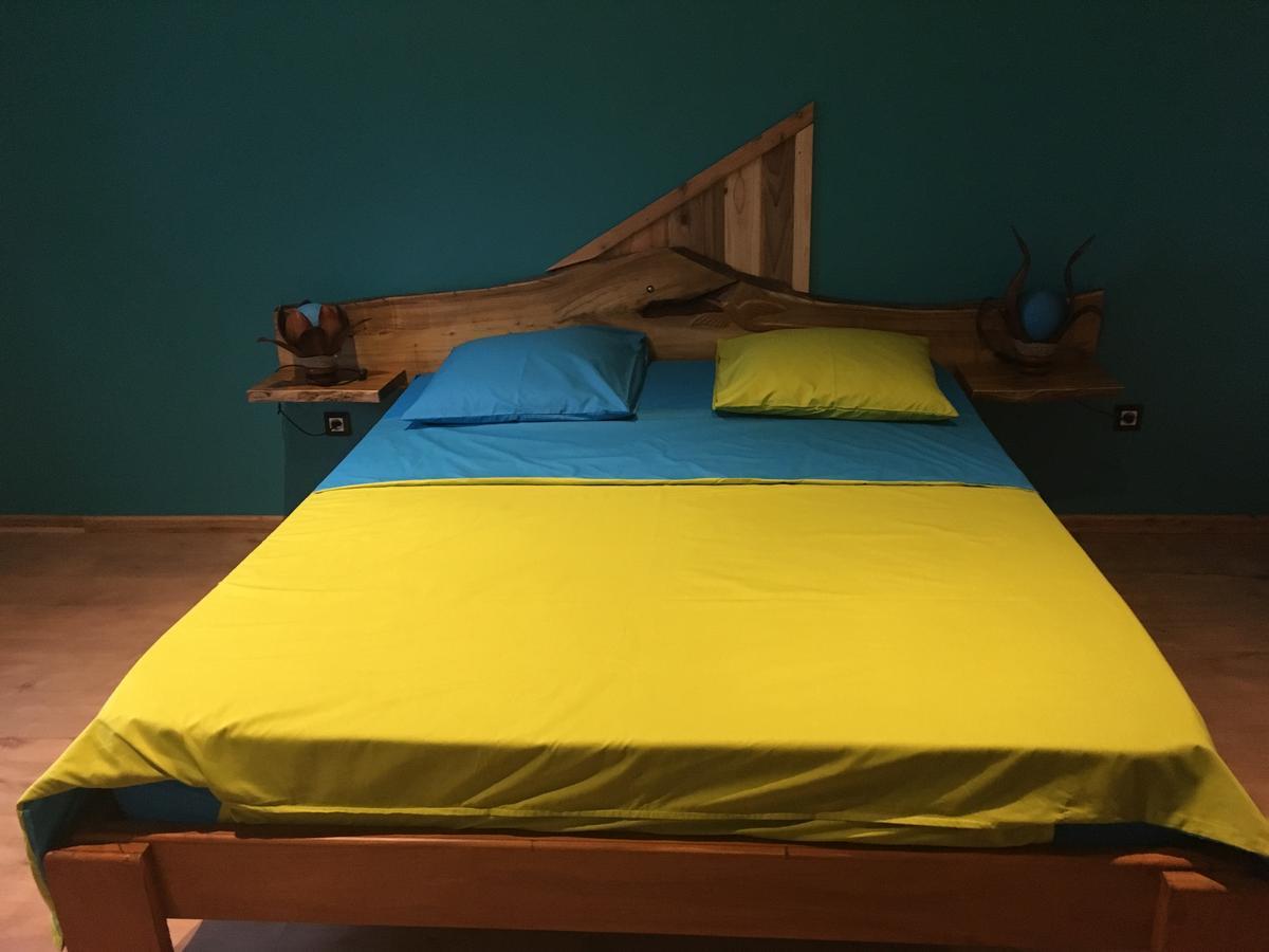 La Pointe Au Corail Bed & Breakfast Сент-Роуз Екстериор снимка