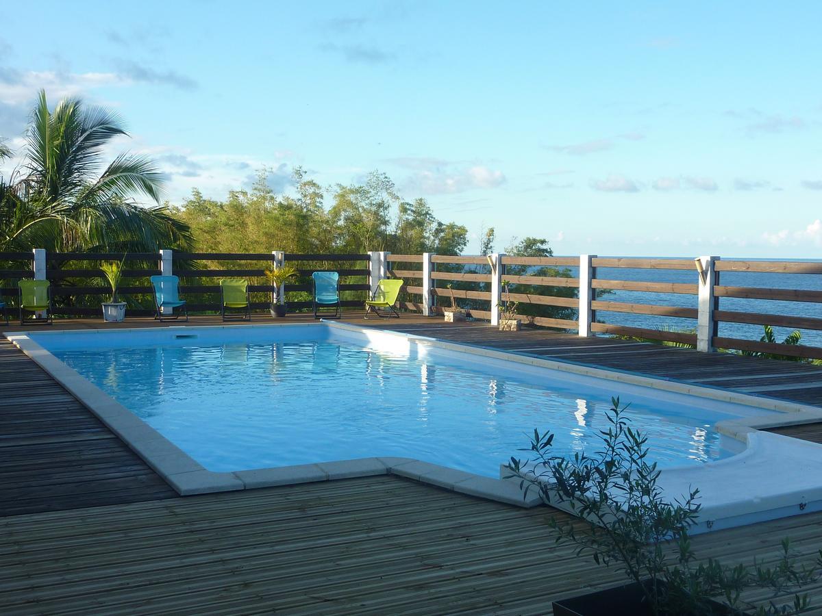 La Pointe Au Corail Bed & Breakfast Сент-Роуз Екстериор снимка