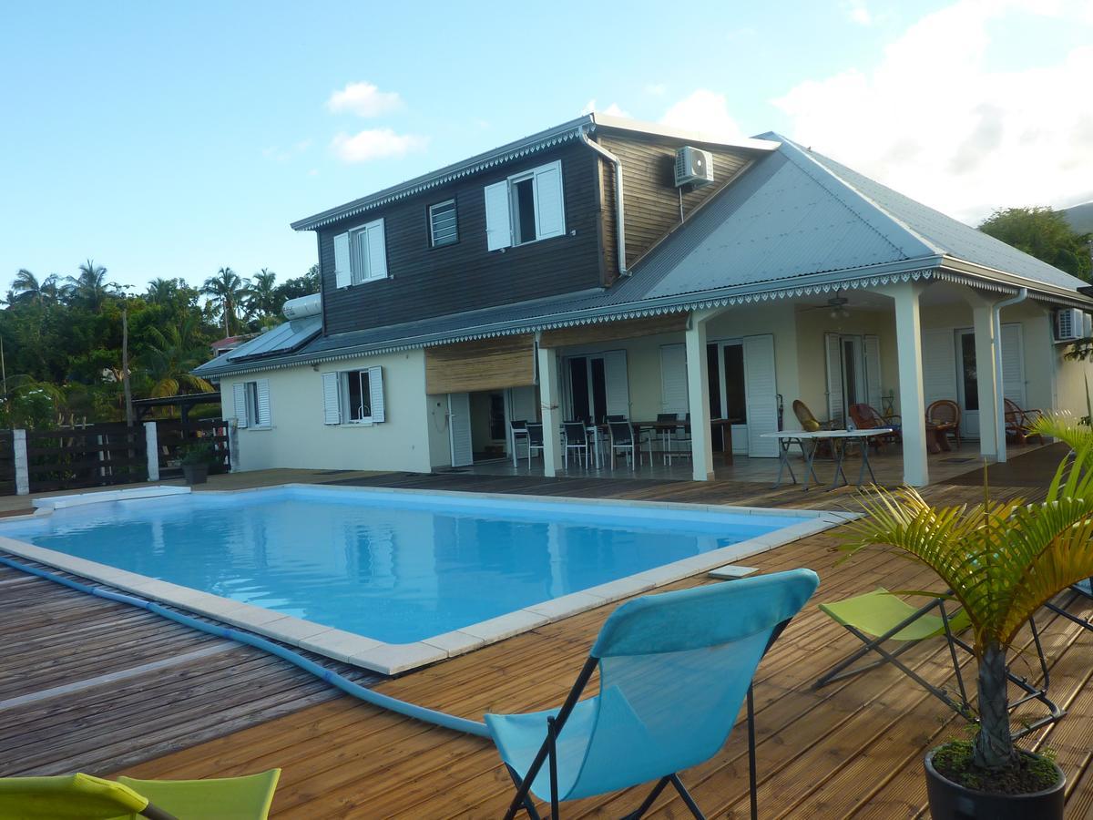 La Pointe Au Corail Bed & Breakfast Сент-Роуз Екстериор снимка